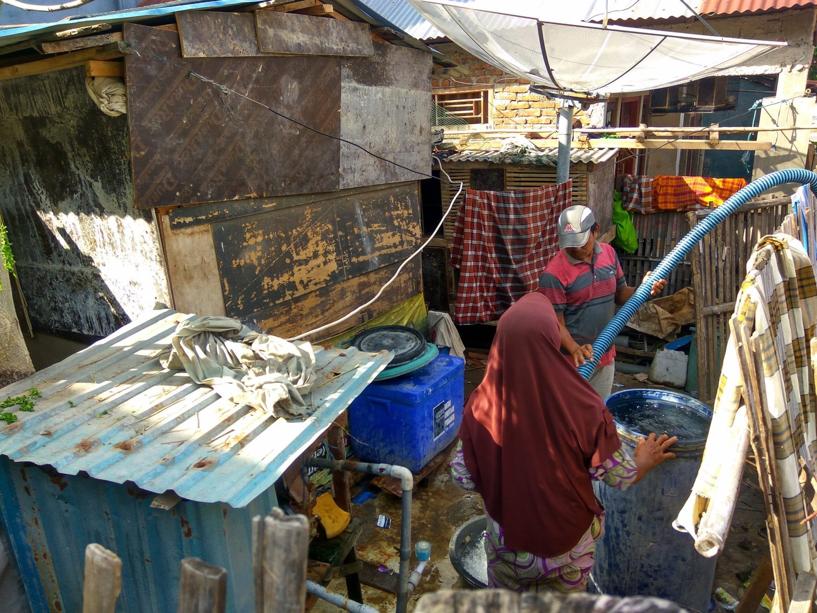 Air Bersih Untuk Masyarakat Kampung Wadumbolo