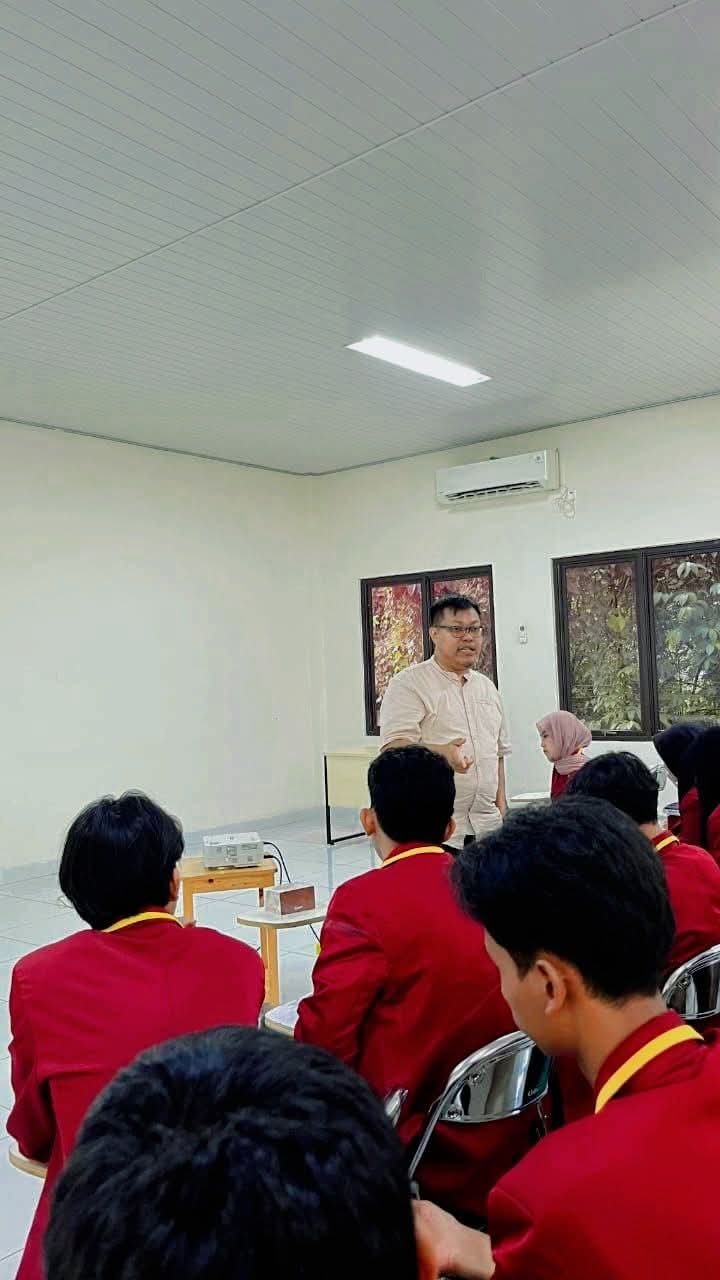 Mengetuk Pintu Langit Untuk Indonesia Oleh Maulana Ishak Ketua Yys. Kabua Dana Rasa Ketua Koperasi Tani Ternak Sepakat